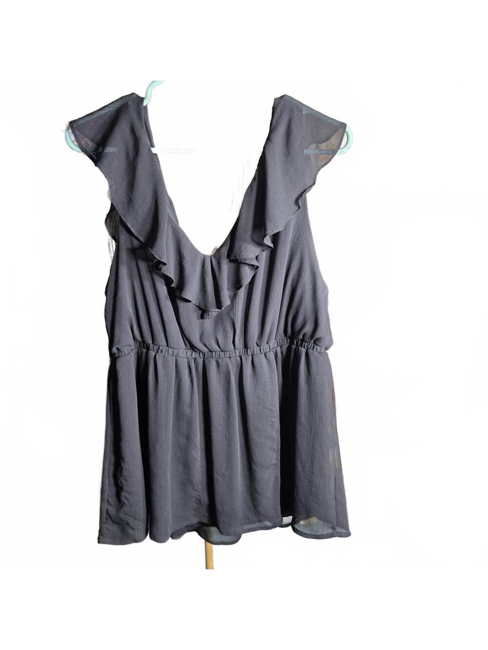 2X Torrid black ruffle sleeveless shirt